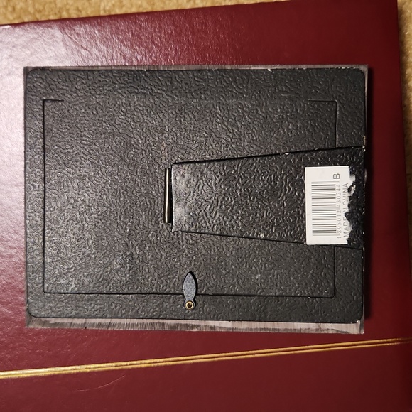 The Unique Collection Christmas Frame - Picture 2 of 4